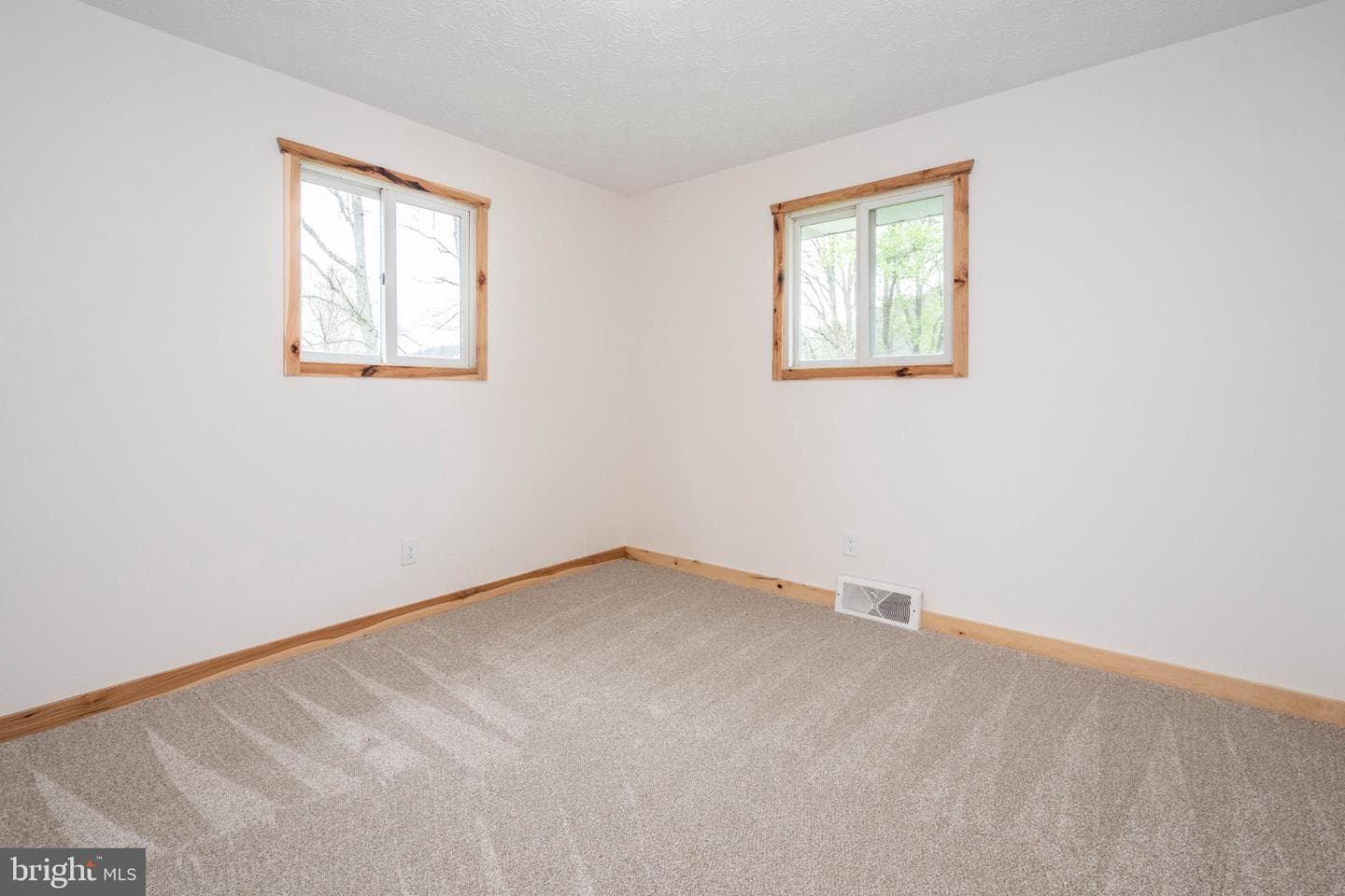 2155 Jennings Road photo 29