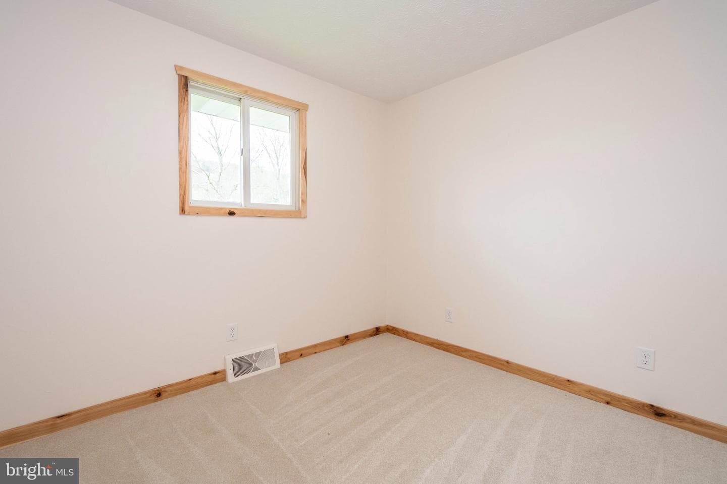 2155 Jennings Road photo 33