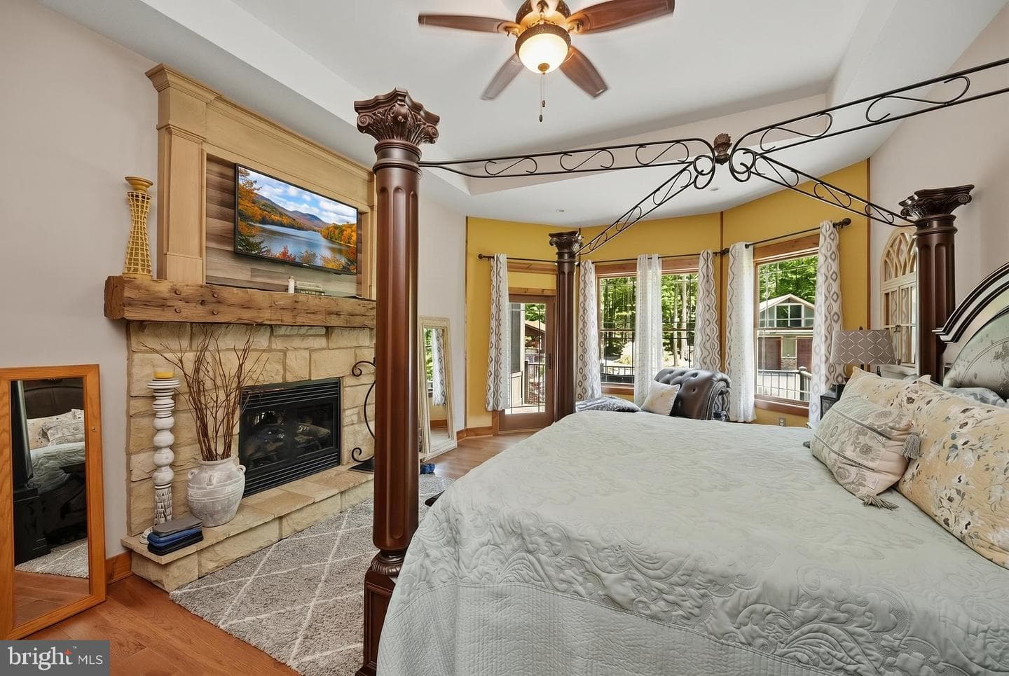 60 Joans Lane photo 31