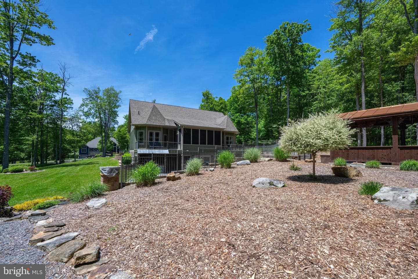 60 Joans Lane photo 6