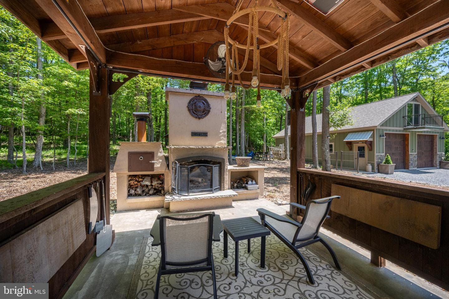 60 Joans Lane photo 69