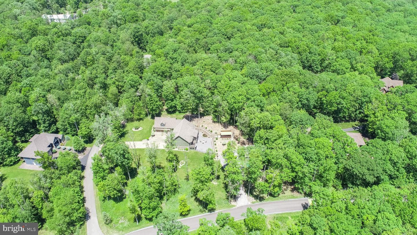60 Joans Lane photo 89