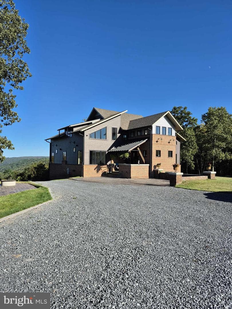 415 Nazelrod Road photo 12