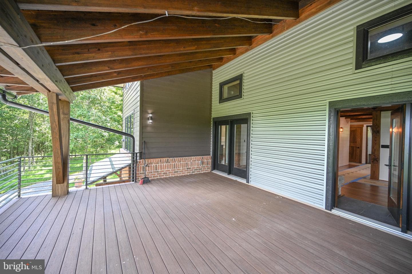 415 Nazelrod Road photo 20