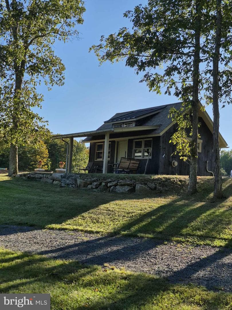415 Nazelrod Road photo 30