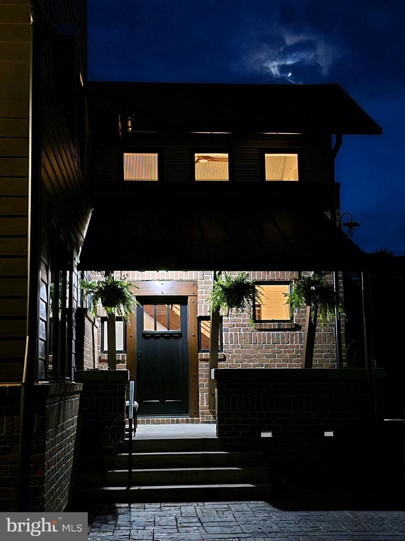 415 Nazelrod Road photo 40