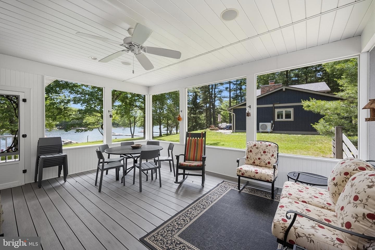 507 Shoreline Drive photo 17