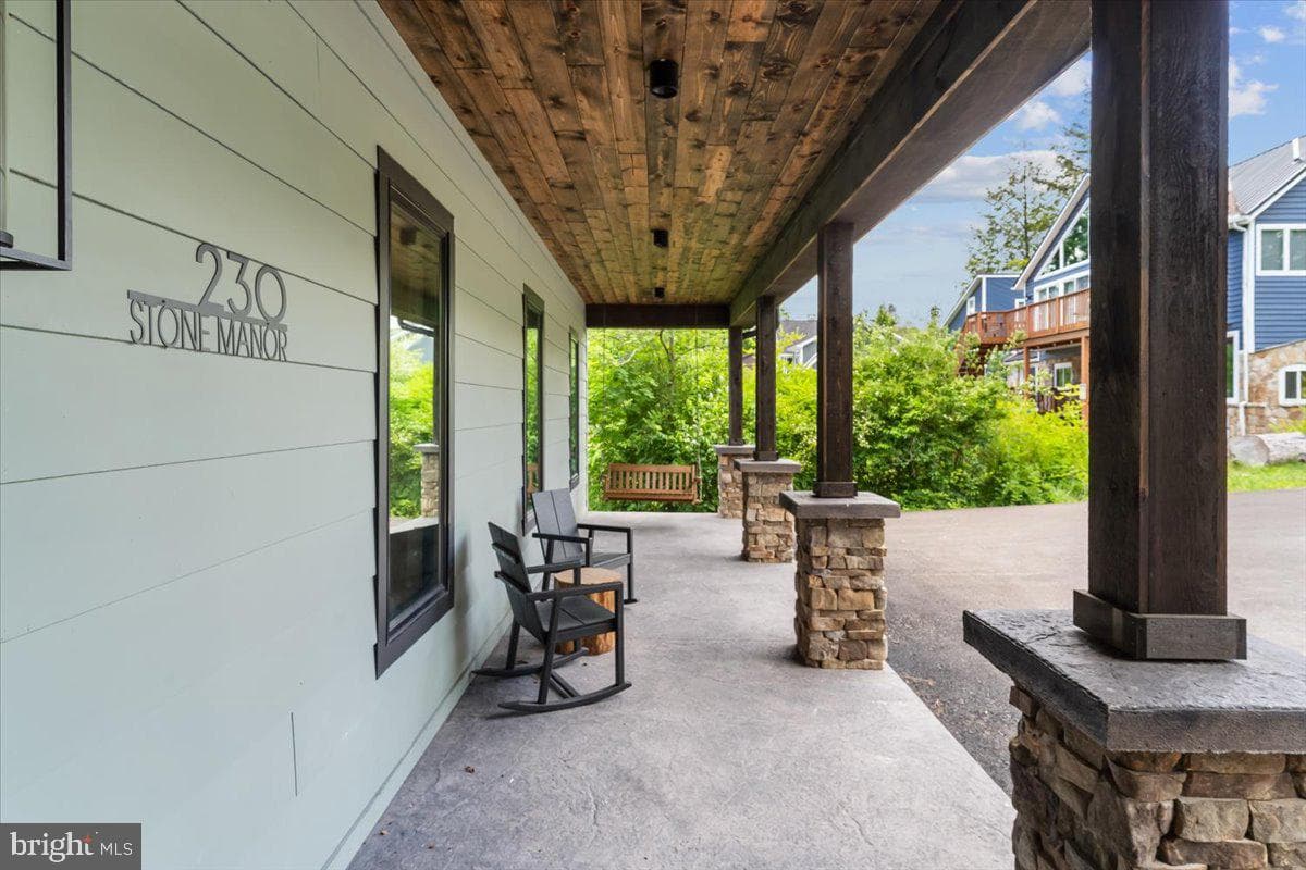 230 Rock Lodge Road photo 9