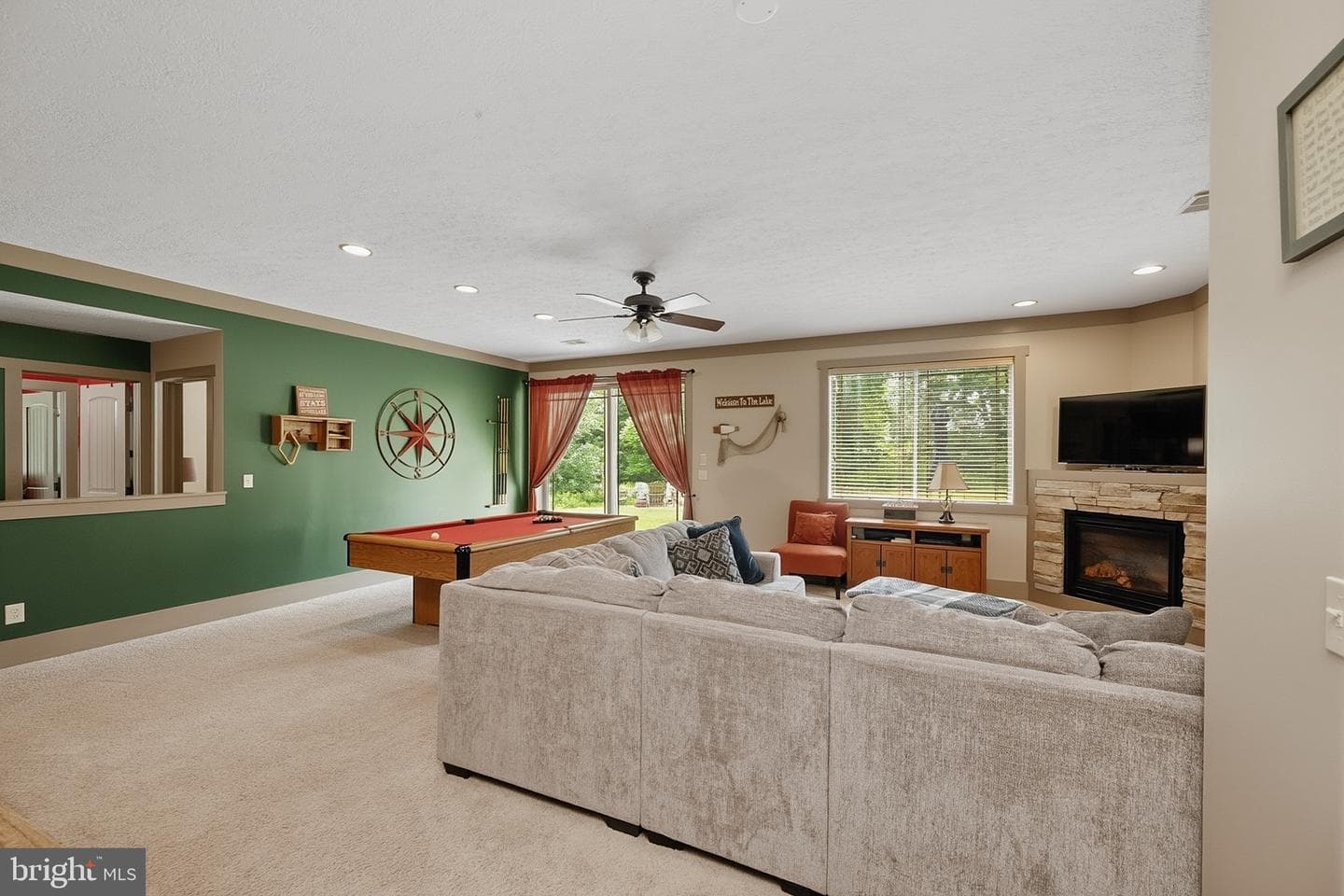 110 Northlake Drive photo 10