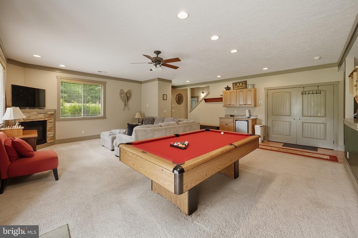 110 Northlake Drive photo 13