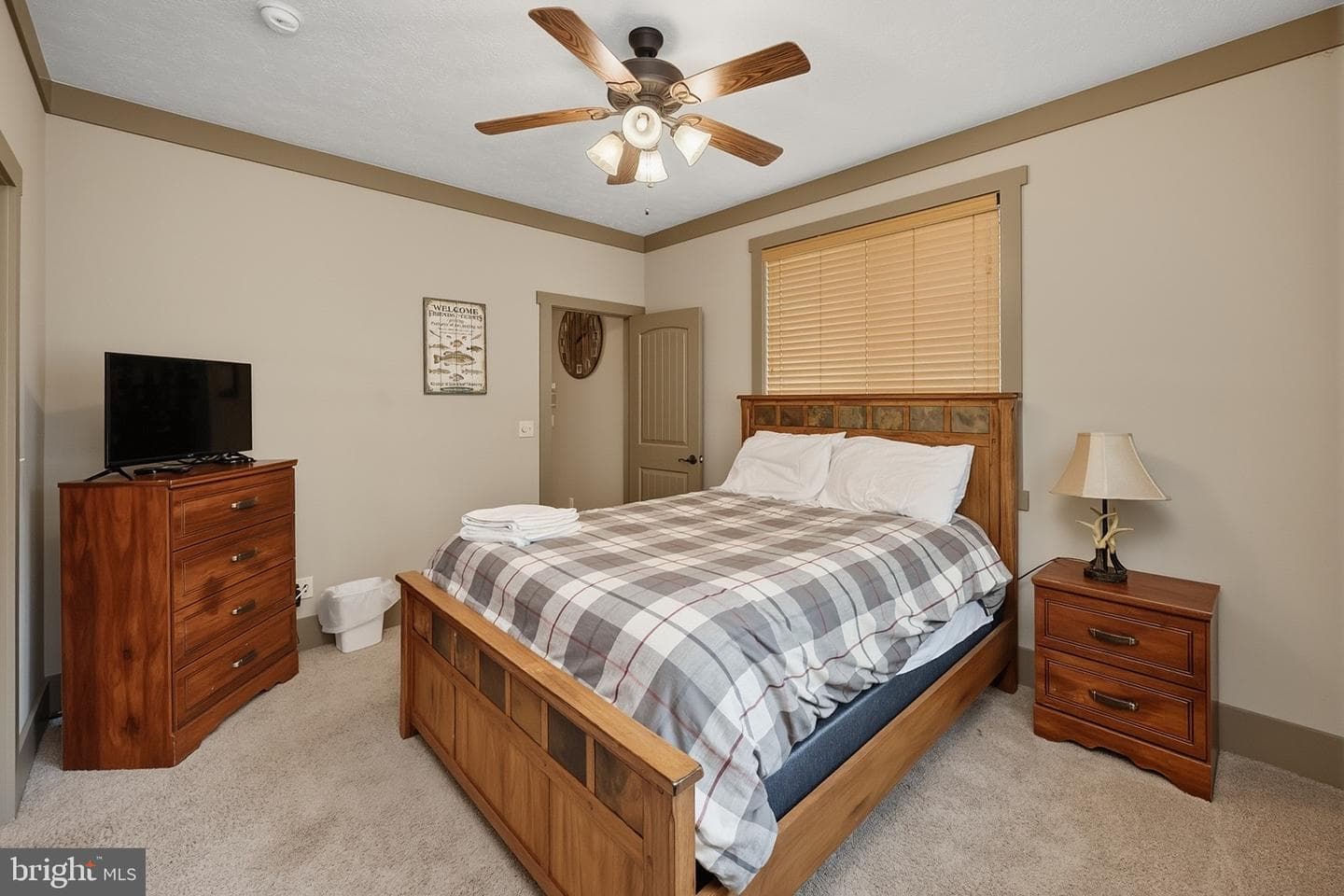 110 Northlake Drive photo 19