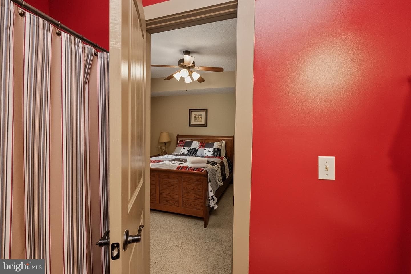 110 Northlake Drive photo 23