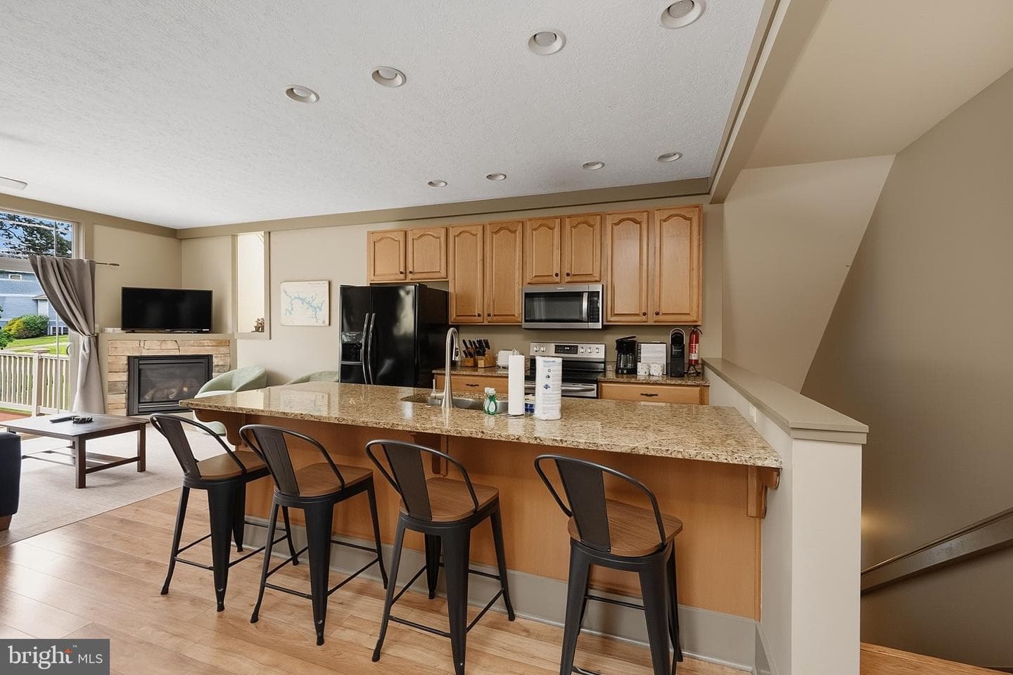 110 Northlake Drive photo 41
