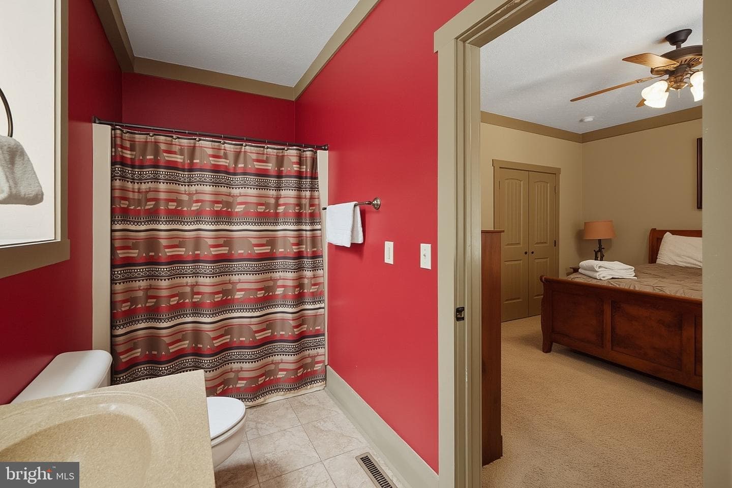110 Northlake Drive photo 58