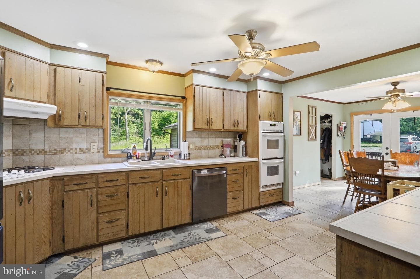 711 Sampson Rock Road photo 10