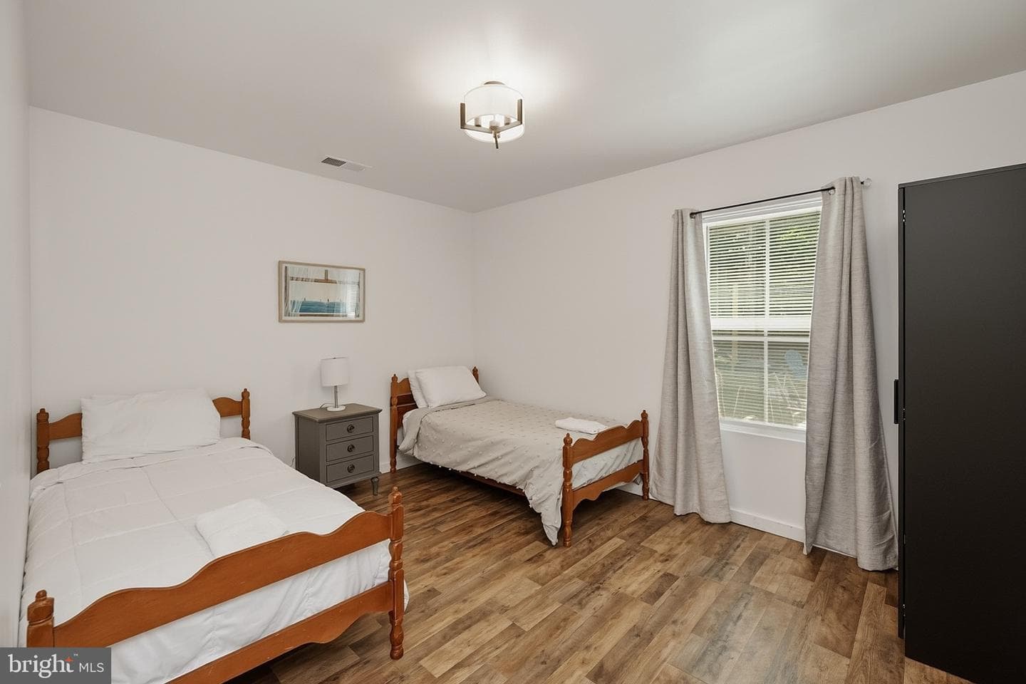 943 Paradise Heights photo 28
