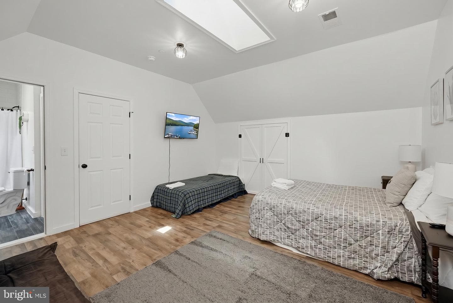 943 Paradise Heights photo 40