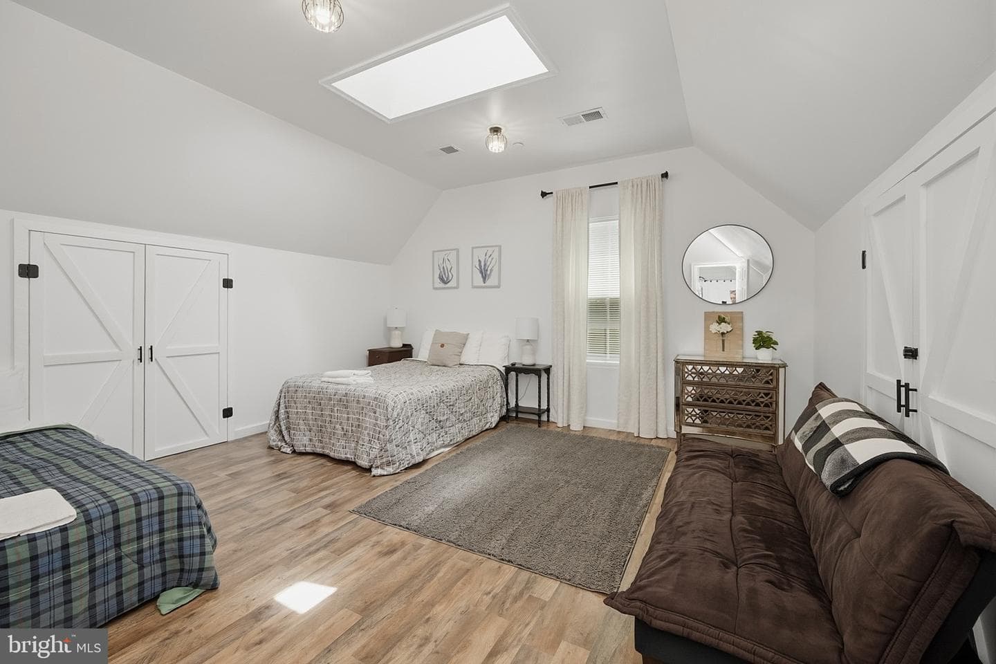 943 Paradise Heights photo 46