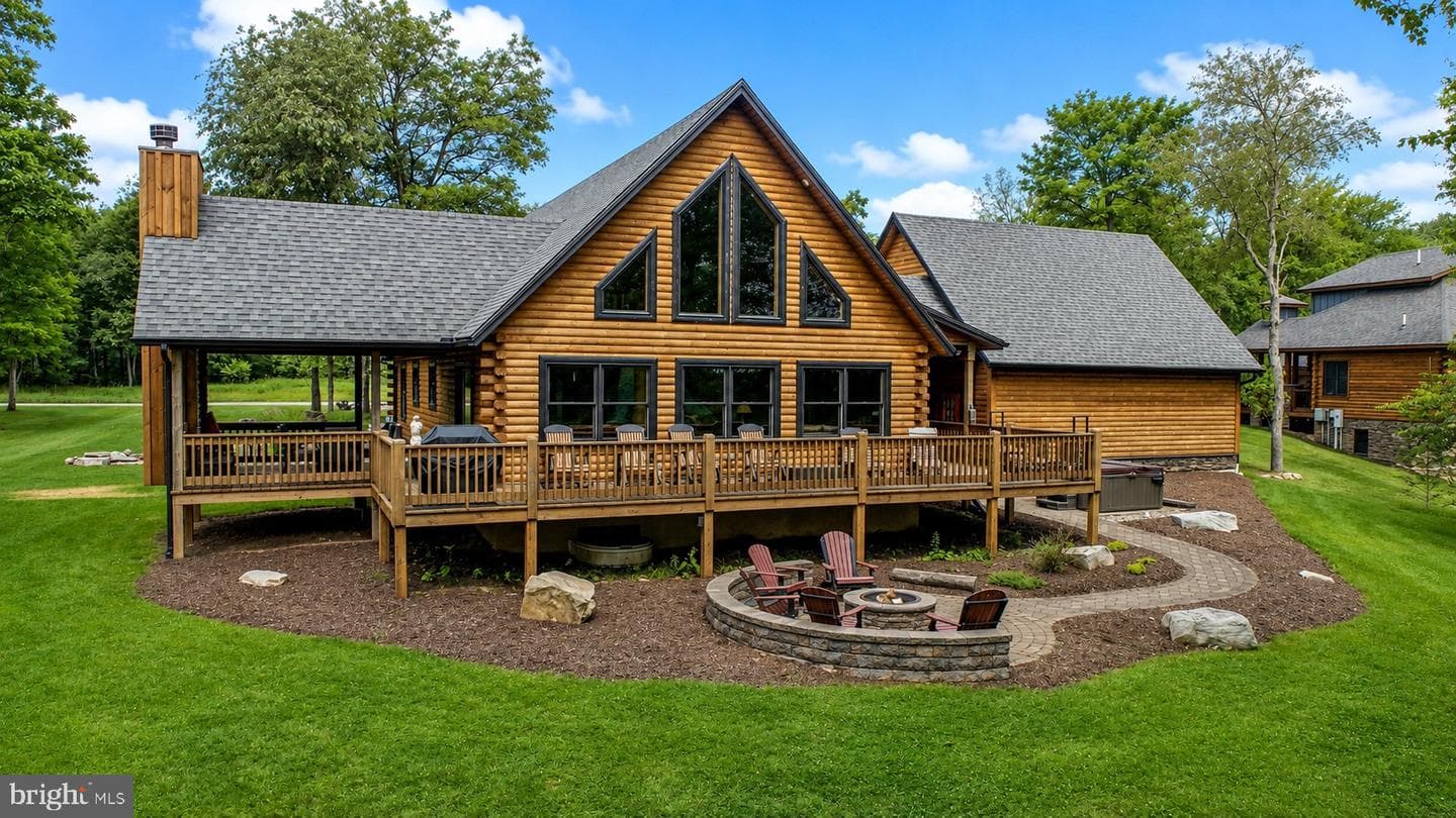 260 Biltmore Ridge Trail, Mc Henry