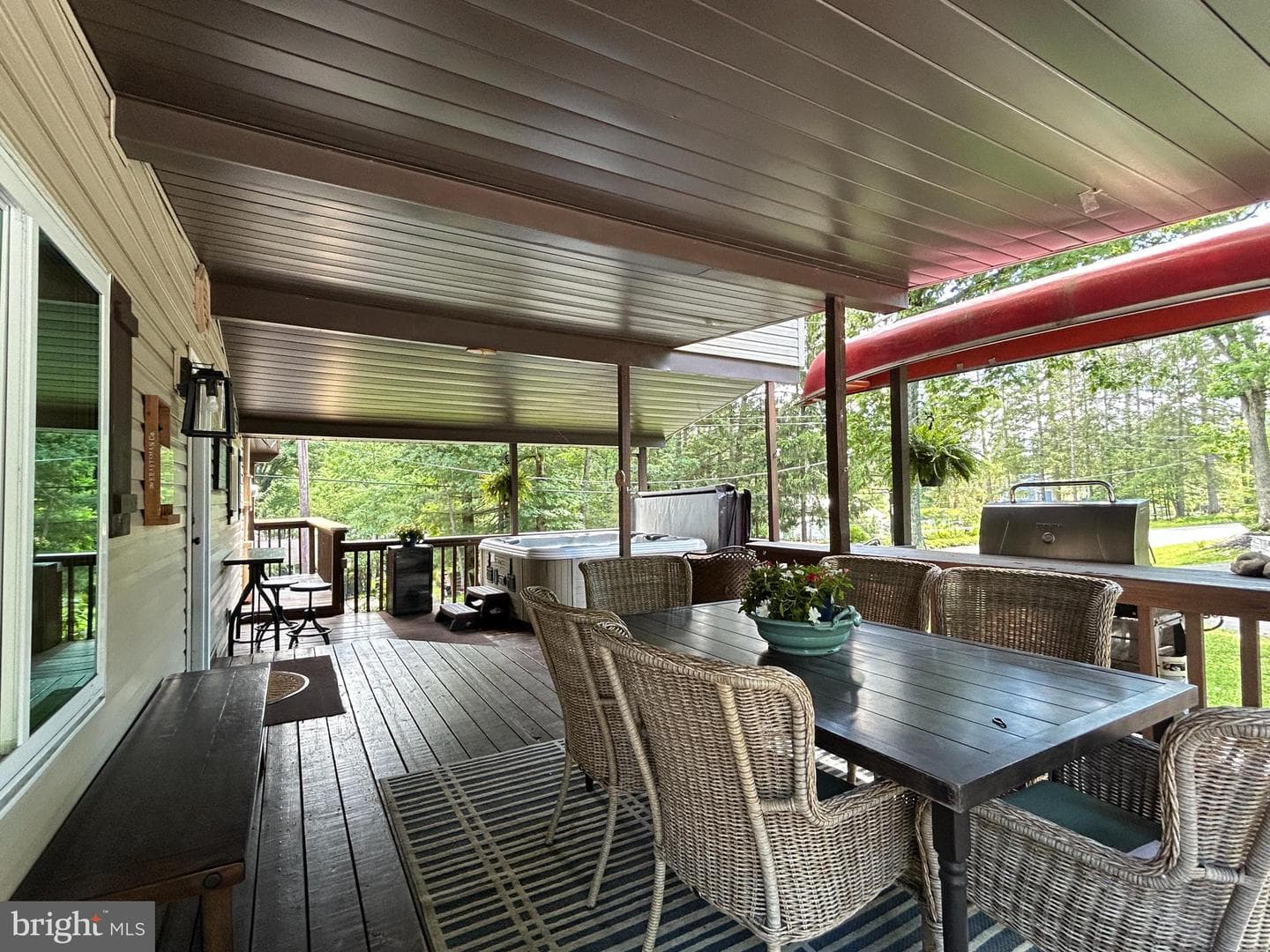 16 Jrs Drive, Mc Henry