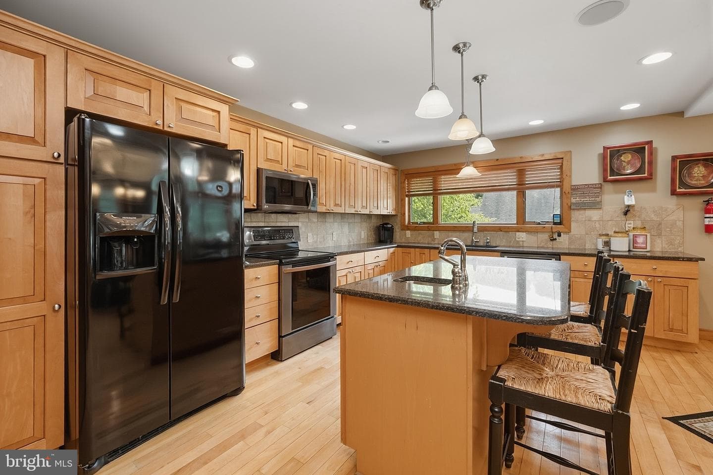 250 Lake Pointe Drive photo 16
