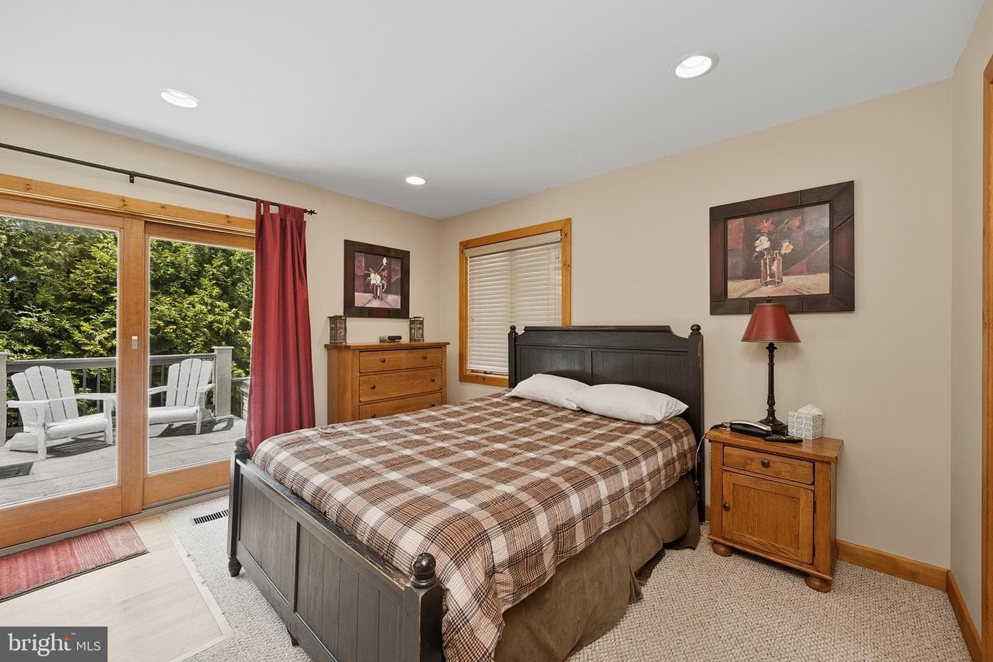 250 Lake Pointe Drive photo 22