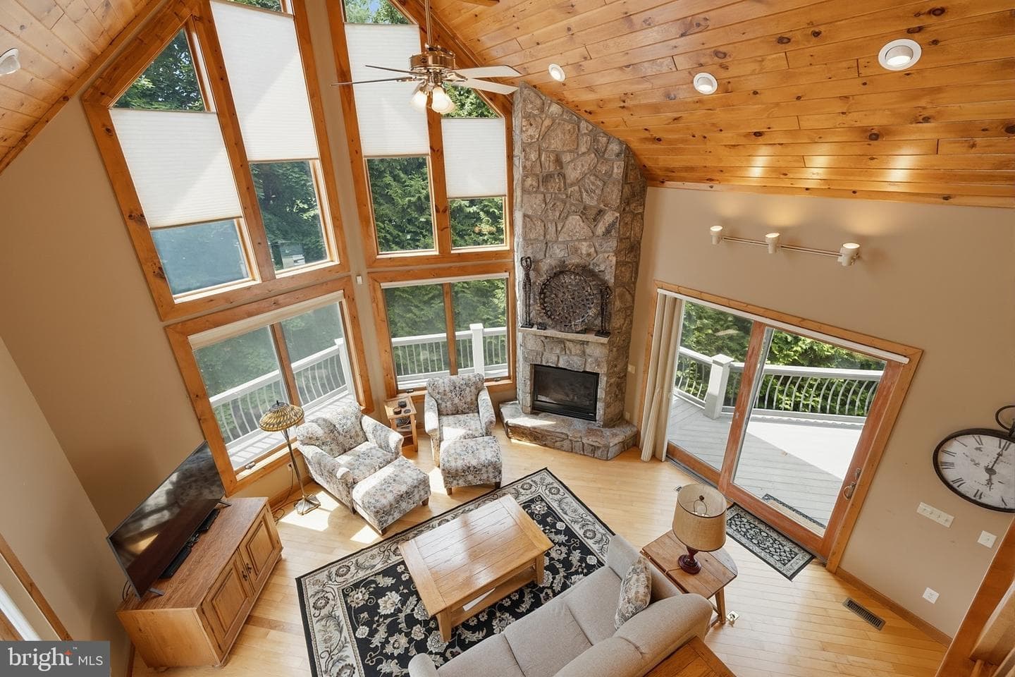 250 Lake Pointe Drive photo 31