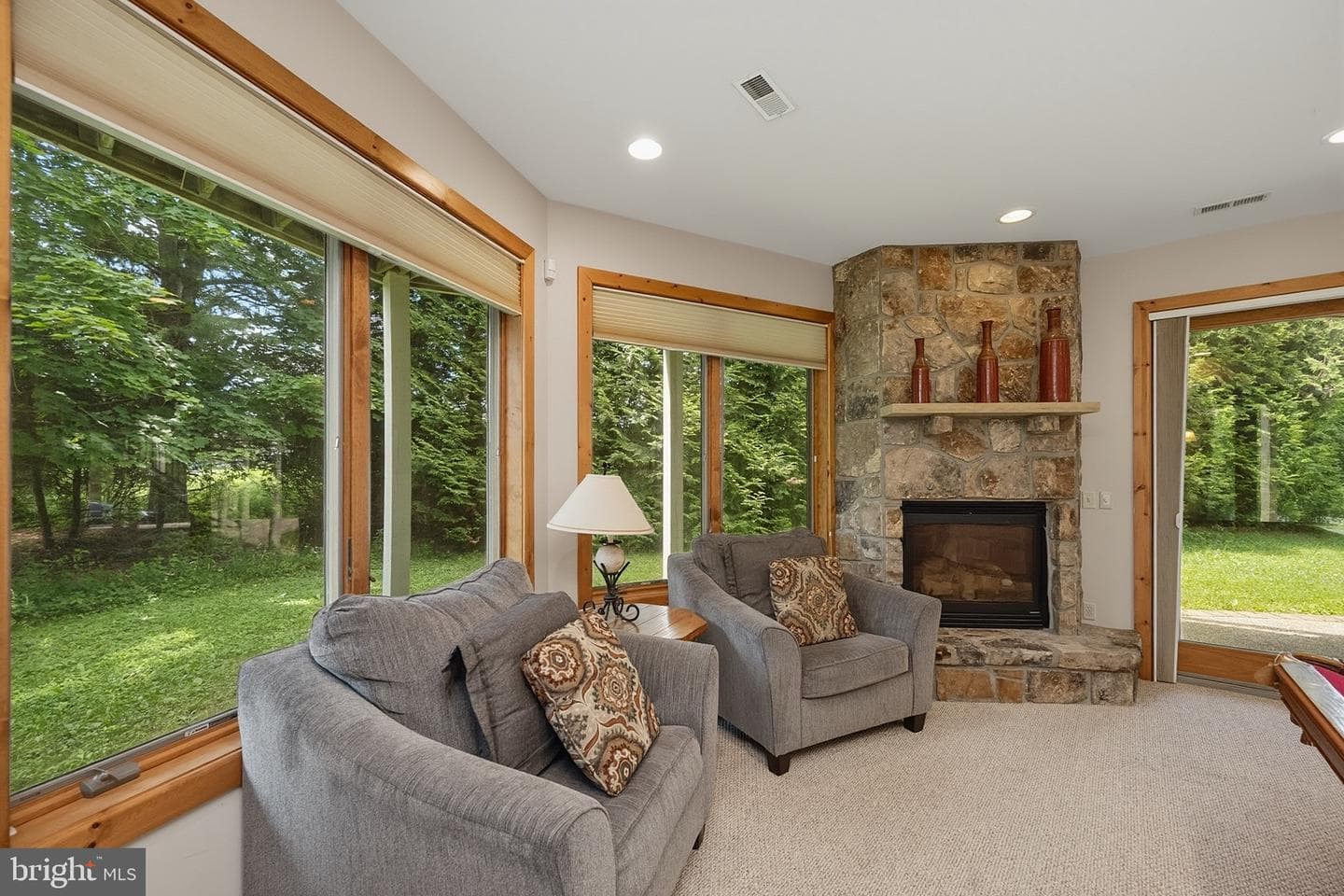 250 Lake Pointe Drive photo 52