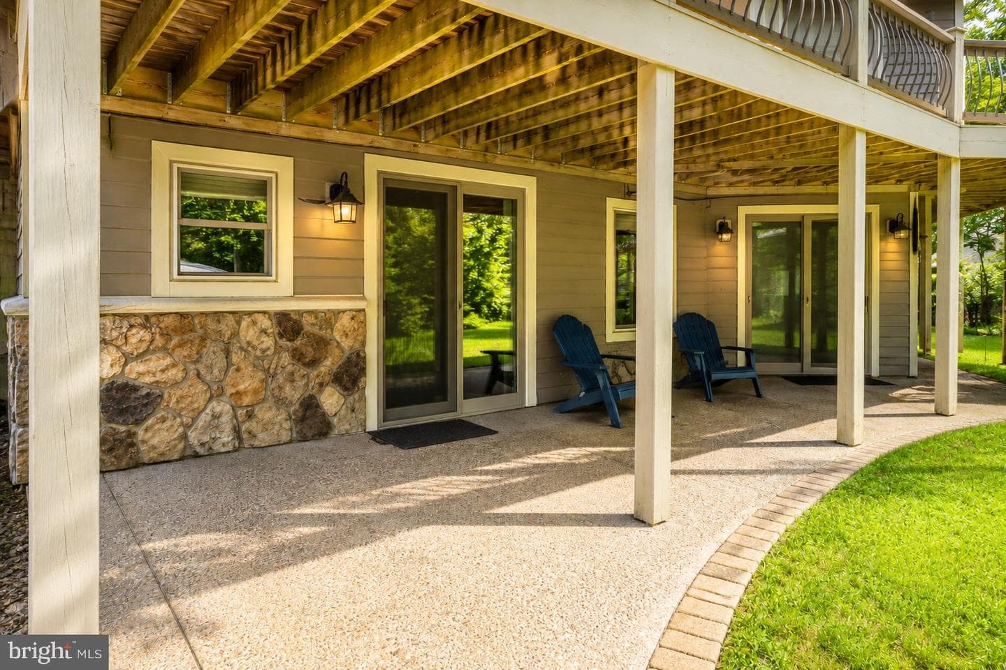 250 Lake Pointe Drive photo 55