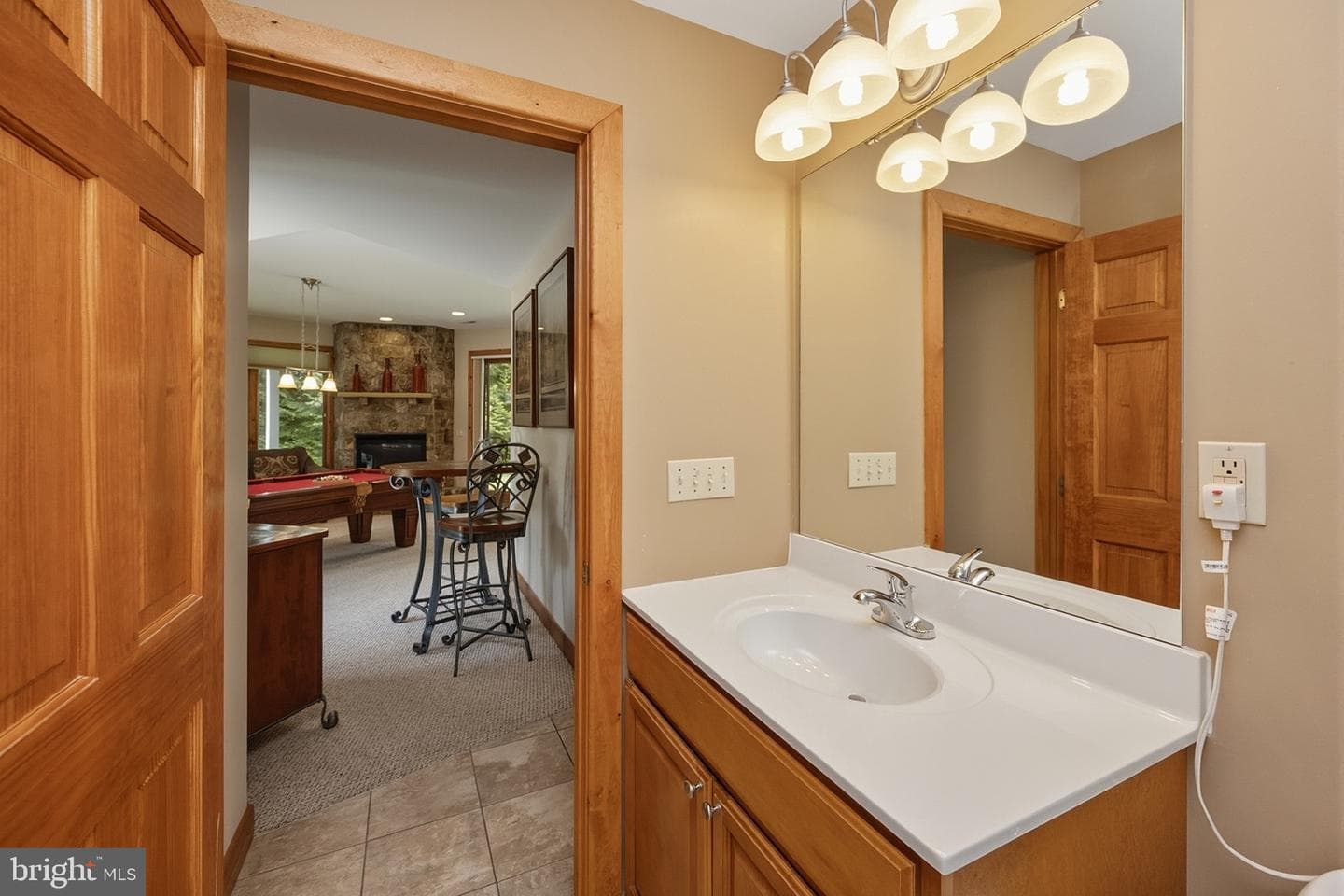 250 Lake Pointe Drive photo 59