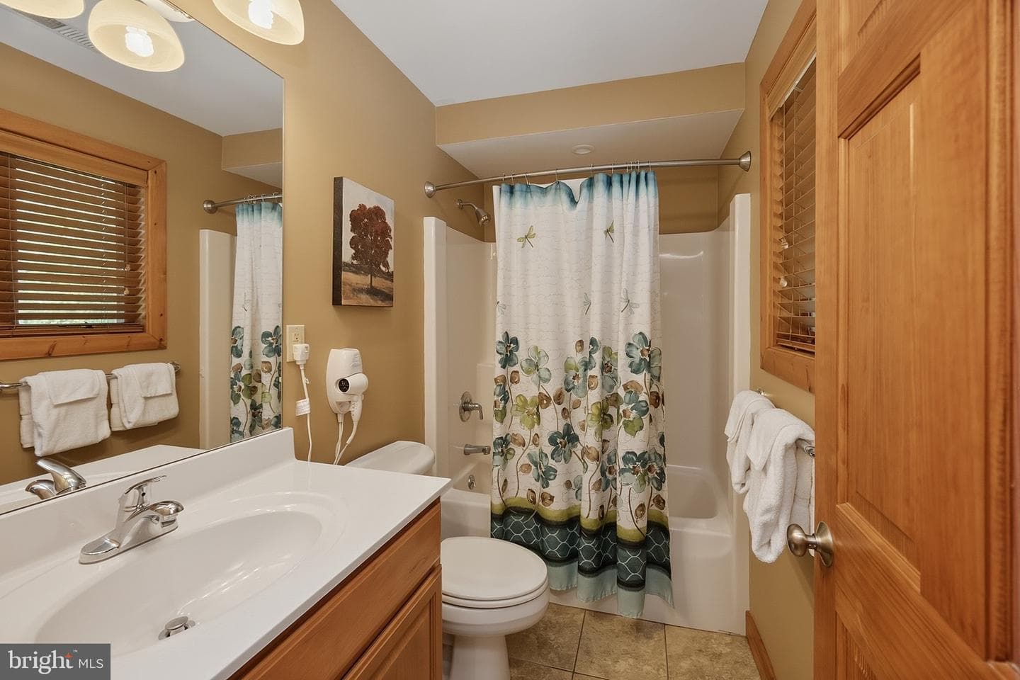250 Lake Pointe Drive photo 60