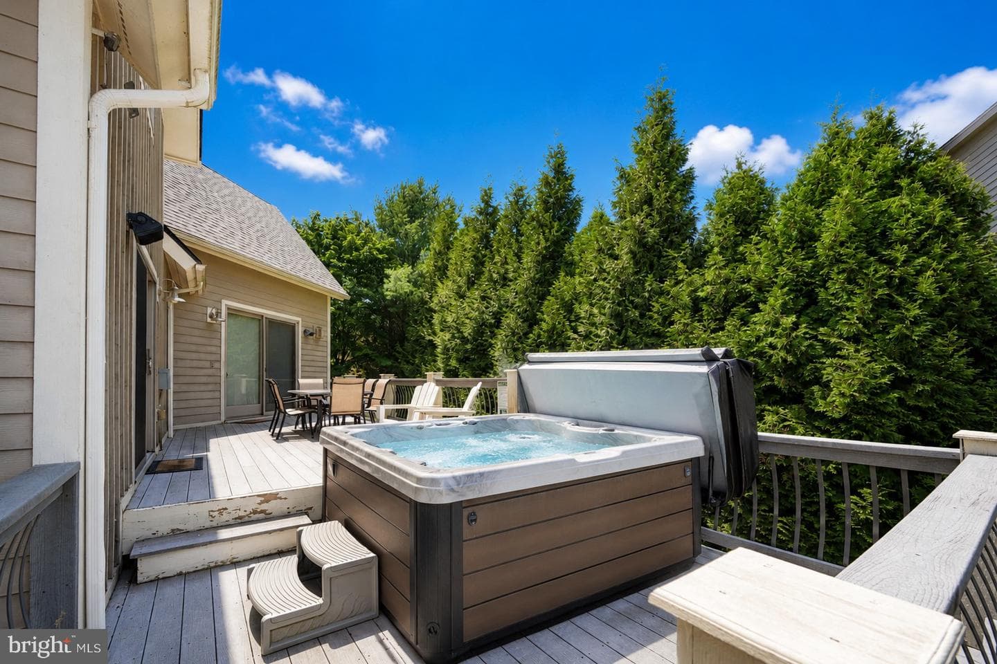250 Lake Pointe Drive photo 8