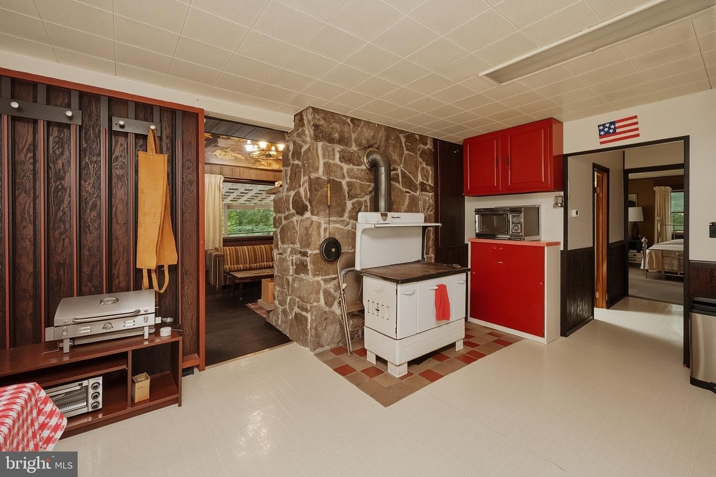 639 Hemlock Road photo 23