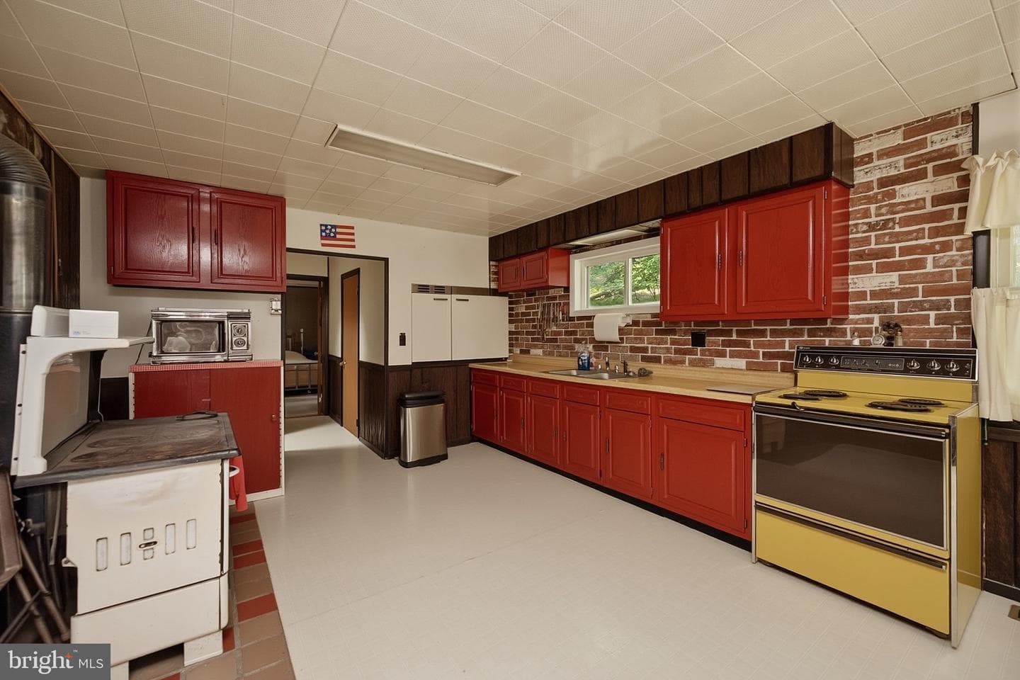 639 Hemlock Road photo 25