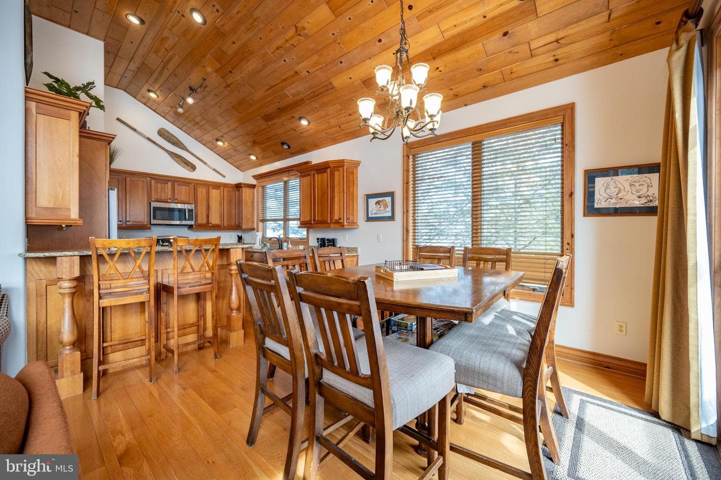 6 Walton Way photo 15