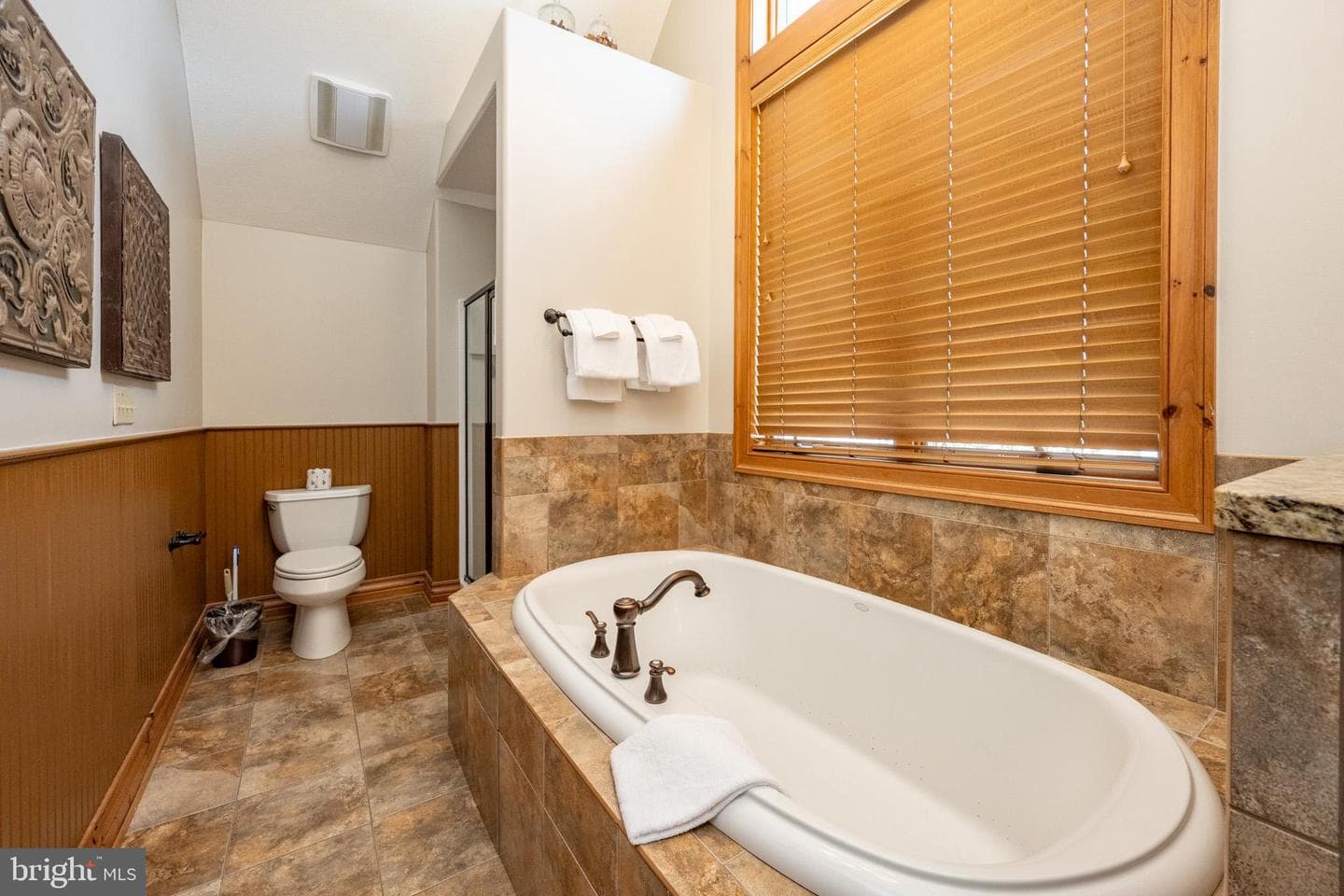 6 Walton Way photo 31