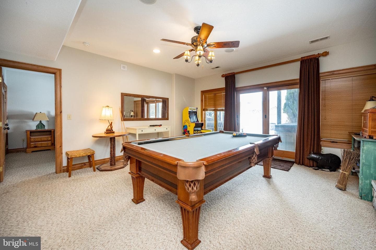 6 Walton Way photo 36