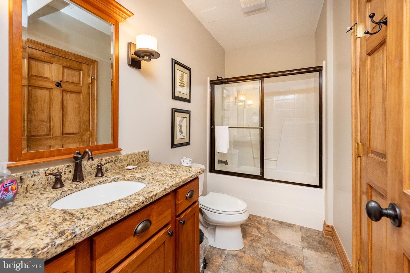 6 Walton Way photo 51