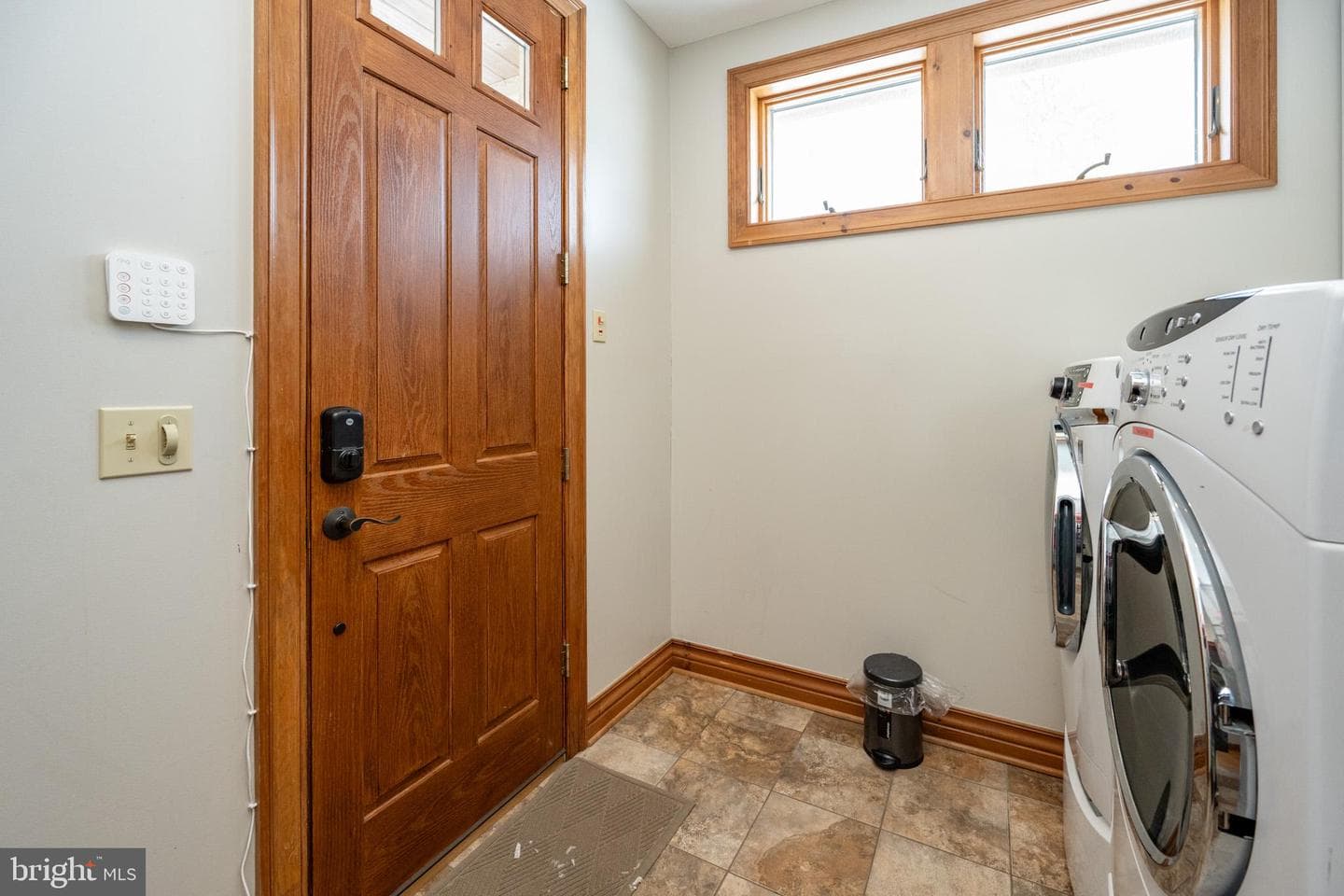 6 Walton Way photo 56