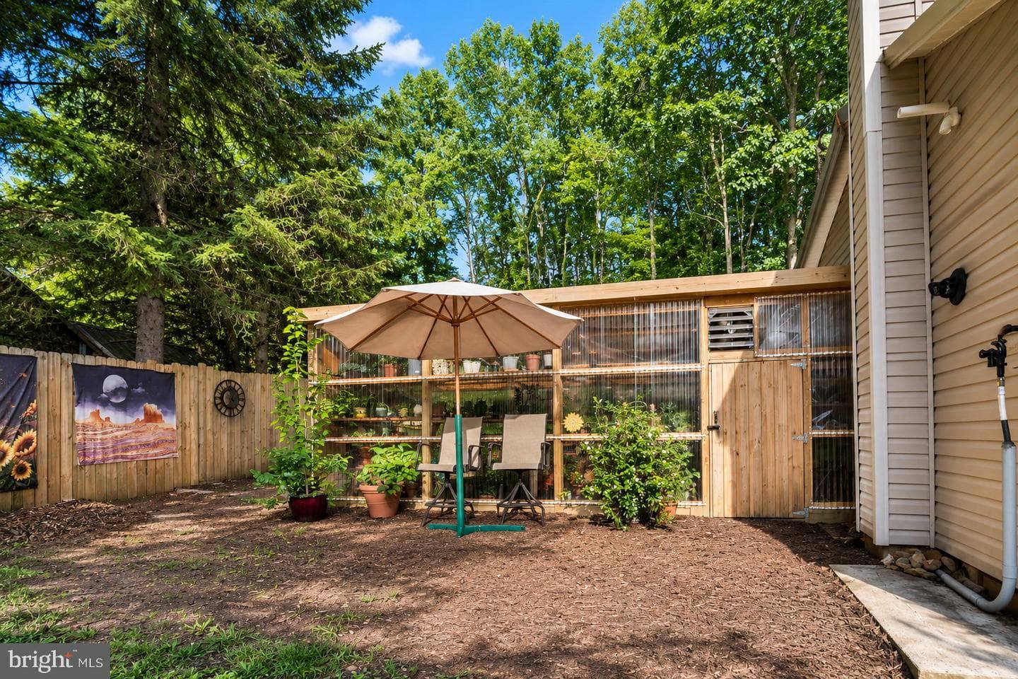 22 Shady Hill Drive photo 4