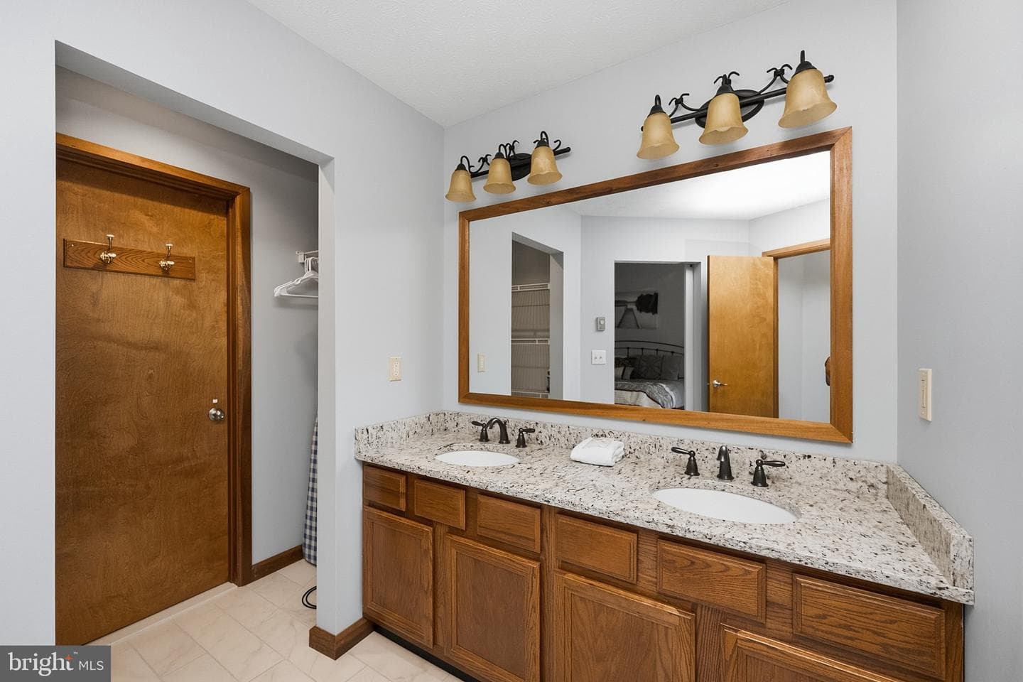 365 Pinnacle Drive photo 22