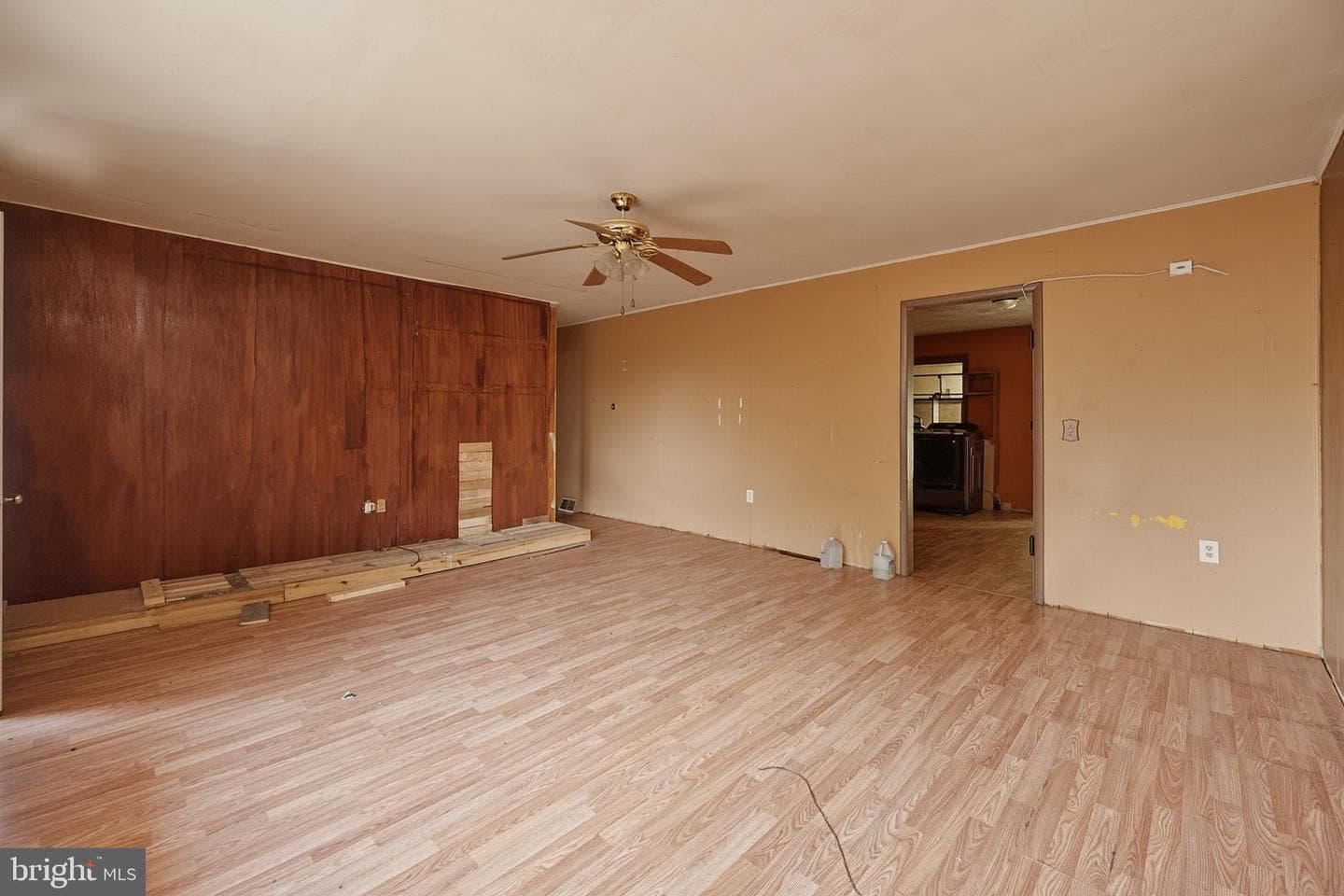 828 Lee Road photo 12
