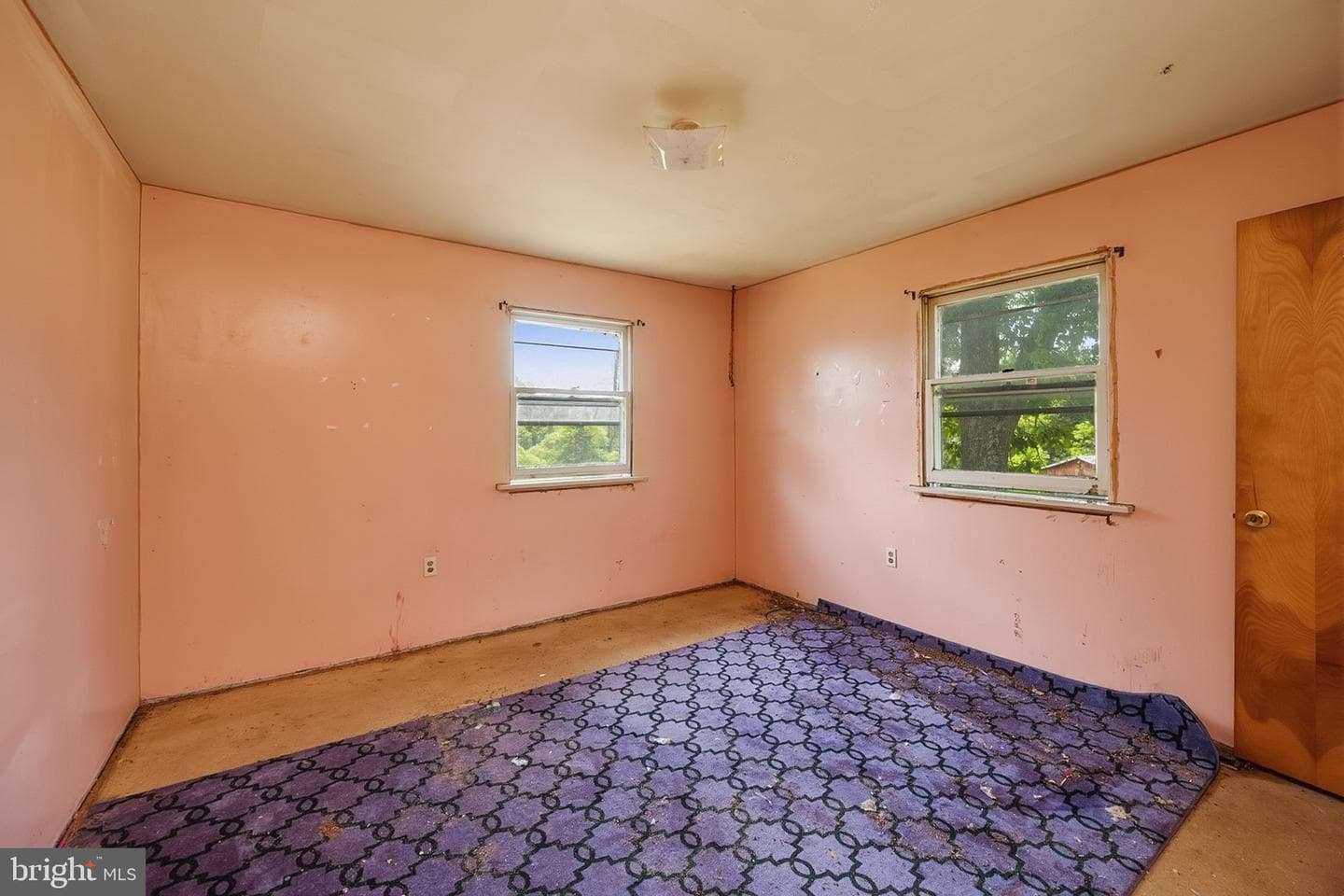 828 Lee Road photo 19