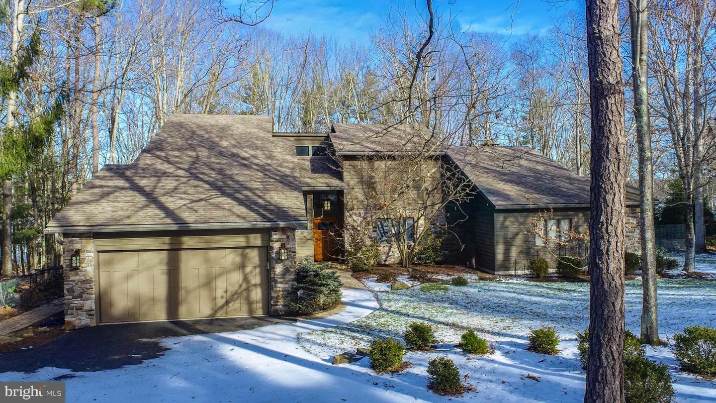 255 Thornberry Road photo 11
