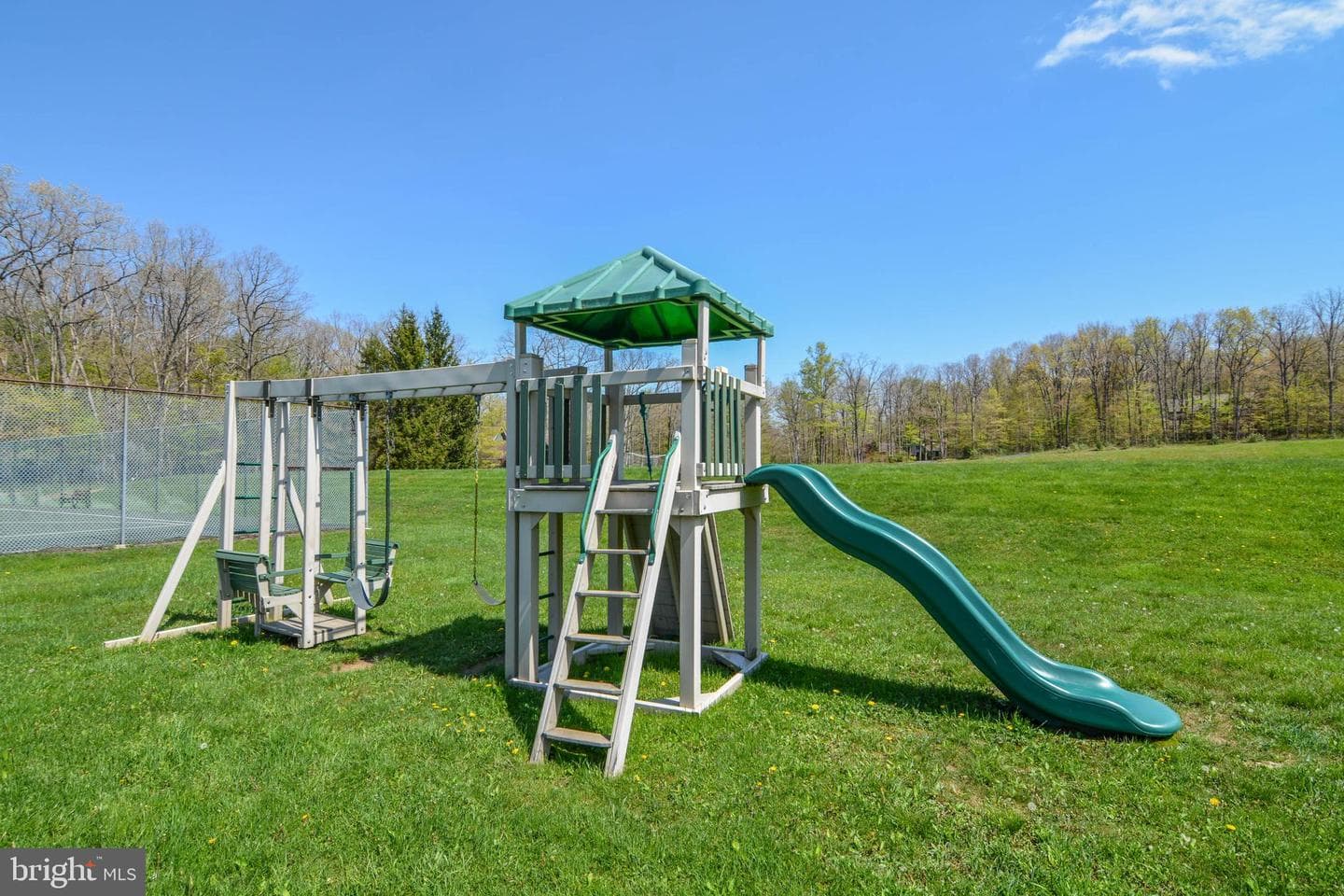 255 Thornberry Road photo 121