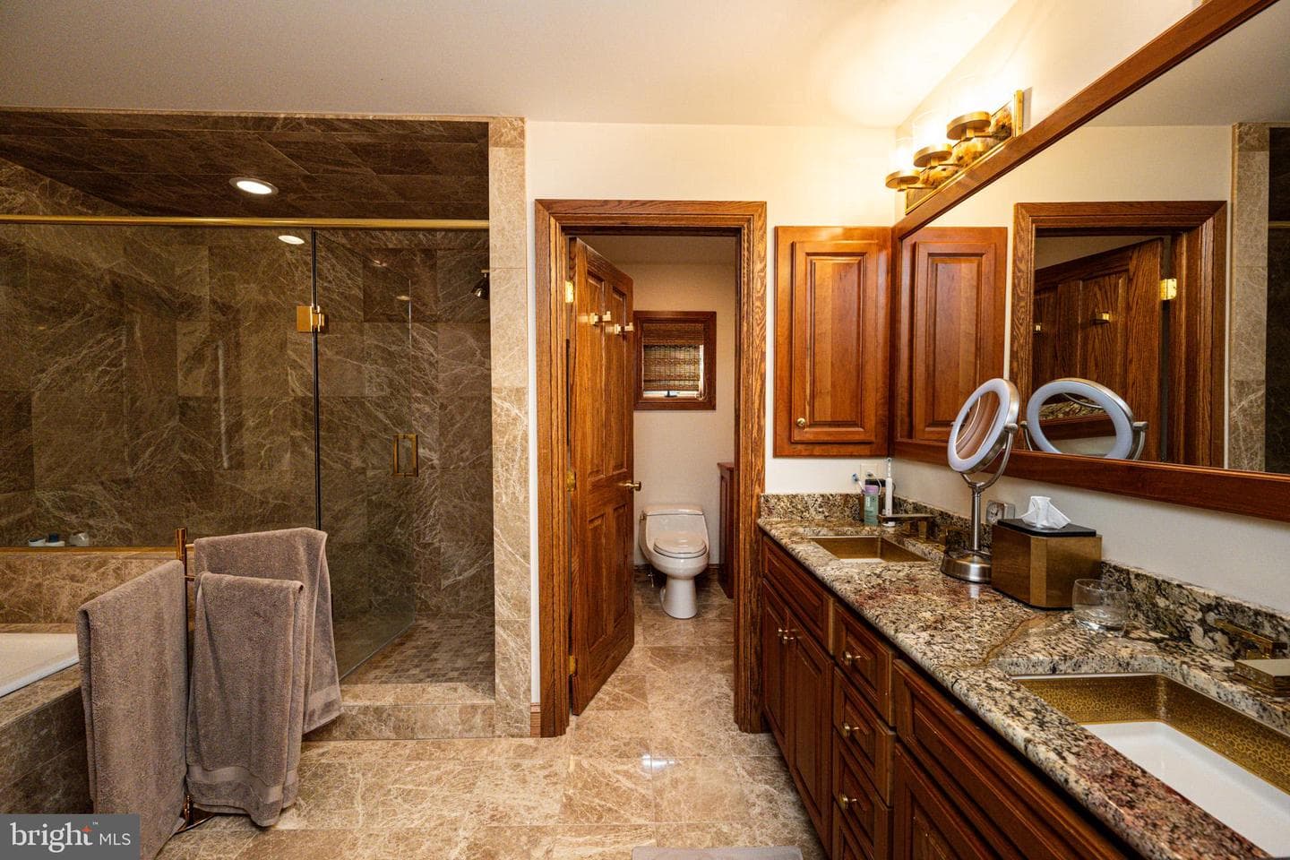 255 Thornberry Road photo 55