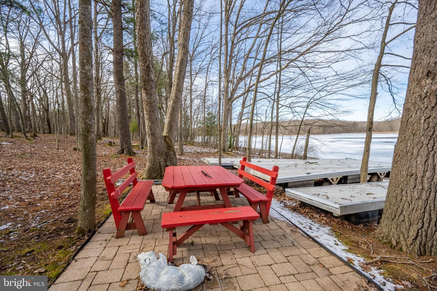 255 Thornberry Road photo 90