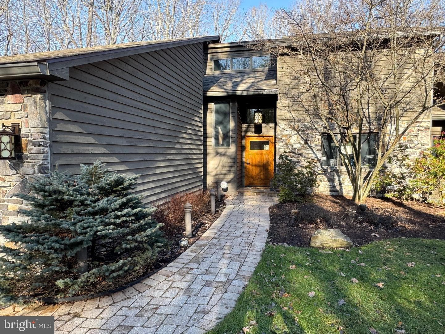 255 Thornberry Road photo 97