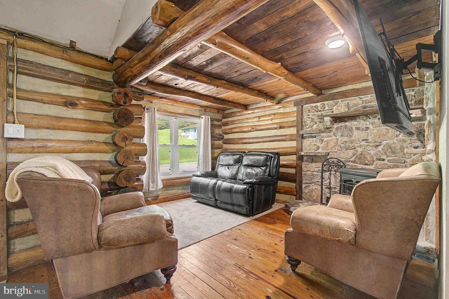 516 Bear Creek Road photo 9