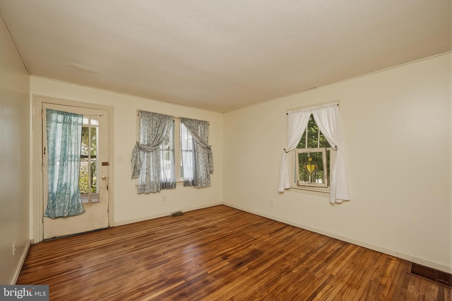 509 E Street photo 10